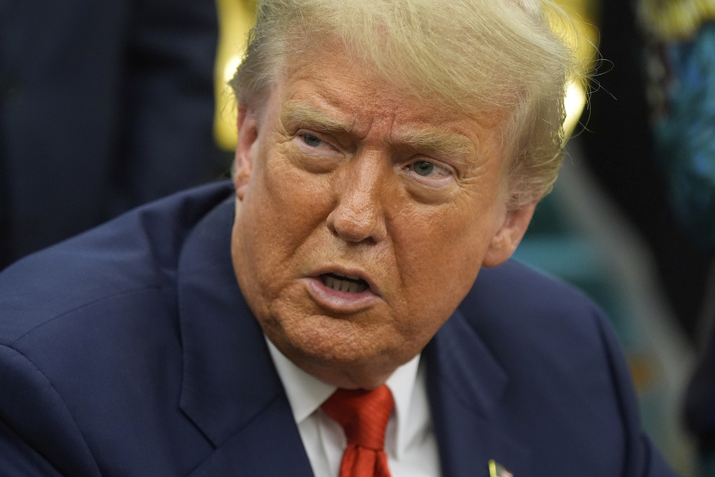 Trump orders investigation of federal grants used for ‘illegal’ lobbying  at george magazine