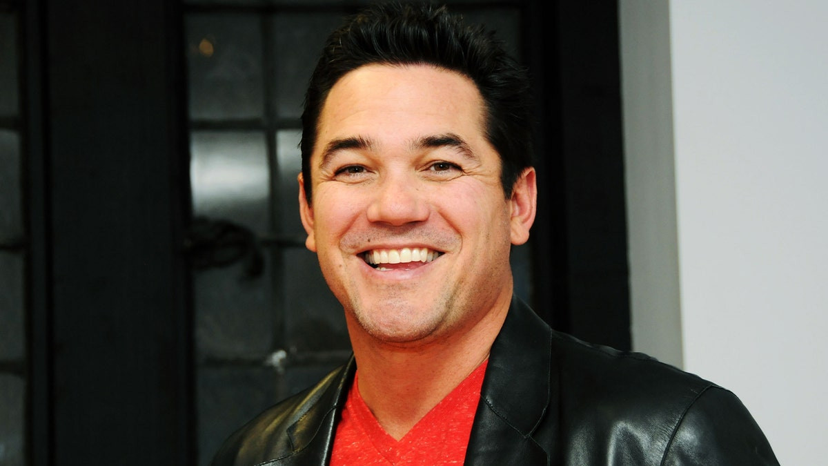 'Superman' actor Dean Cain becomes ICE agent to support 'vilified' officers enforcing immigration law  at george magazine