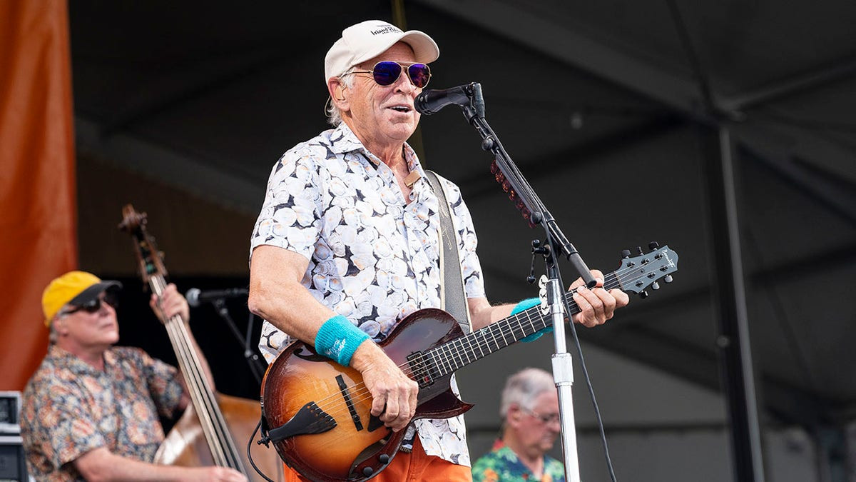DeSantis posthumously awards Governor's Medal of Freedom to Jimmy Buffett, politicians: 'Great Floridians'  at george magazine