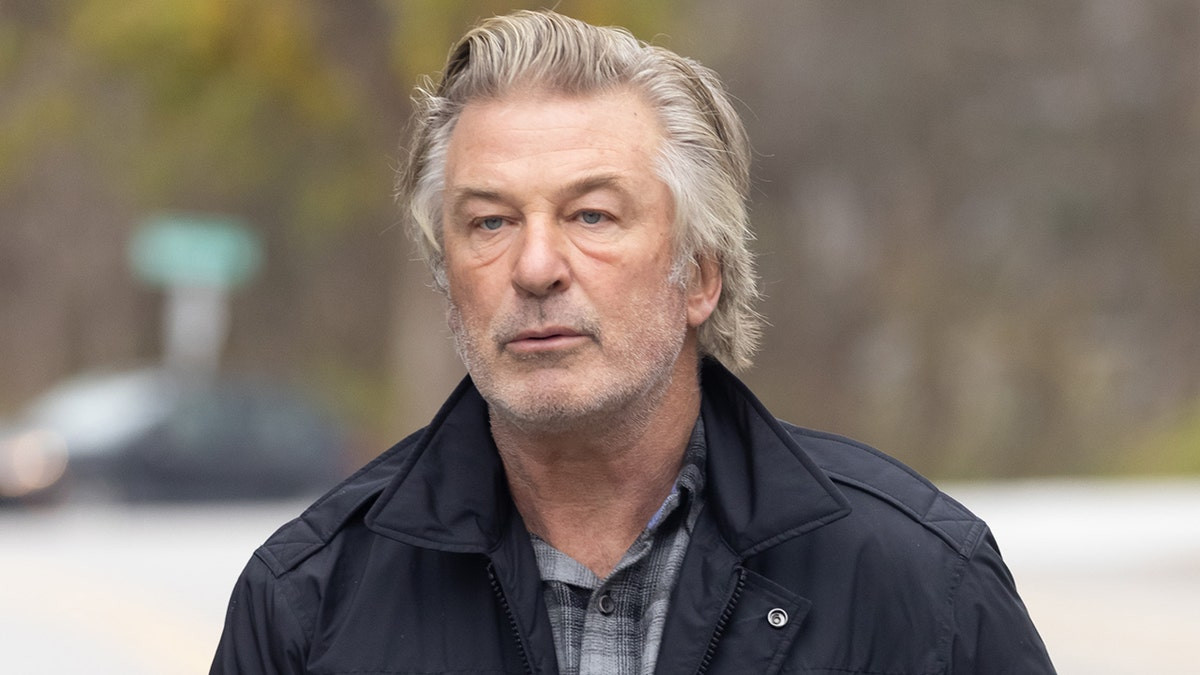 Alec Baldwin slams Trump's 'insane' DC takeover, warns he may target other cities and sports leagues next  at george magazine
