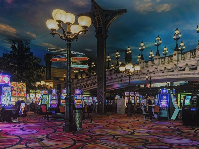 Vegas tipping drops drastically as visitors say service doesn’t match higher costs