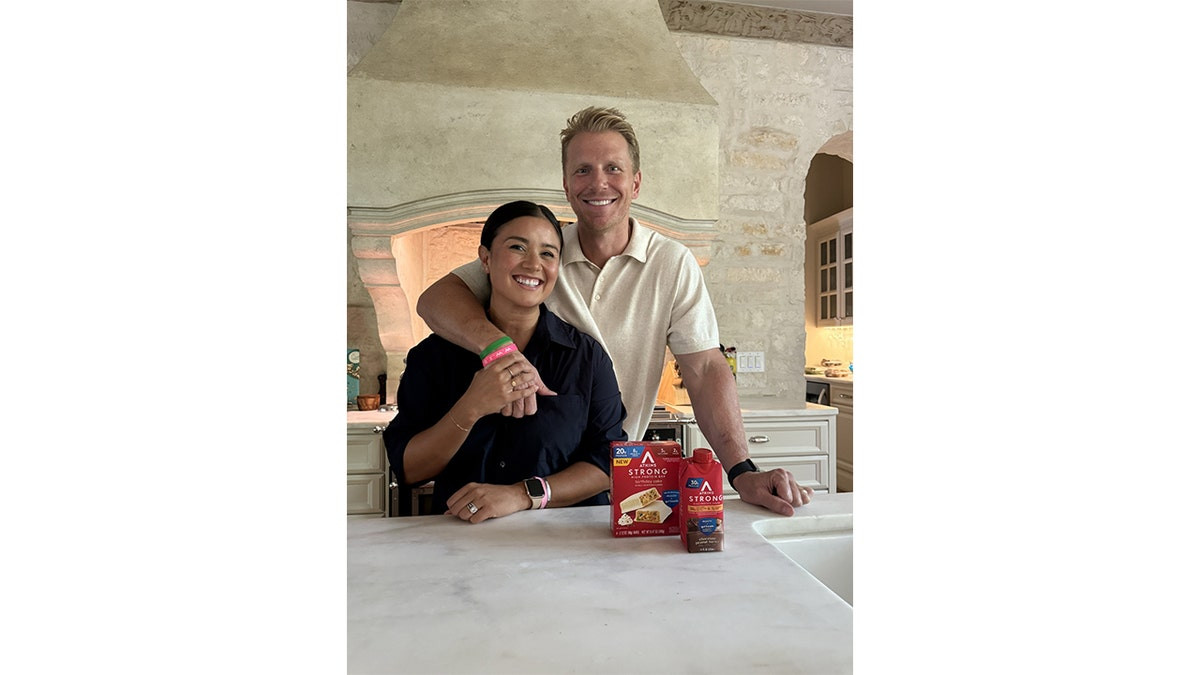 'Bachelor' couple Sean and Catherine Lowe push back on Ozempic craze: ‘There's a healthier route’  at george magazine