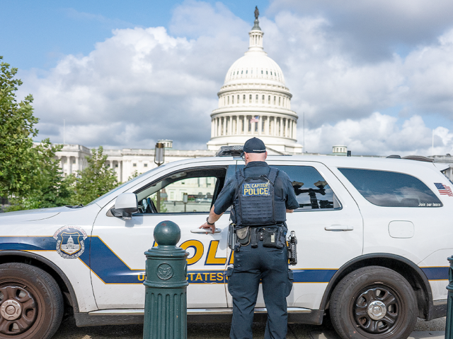 DC shop owners alarmed by ‘out of control’ youth crime as Trump deploys National Guard