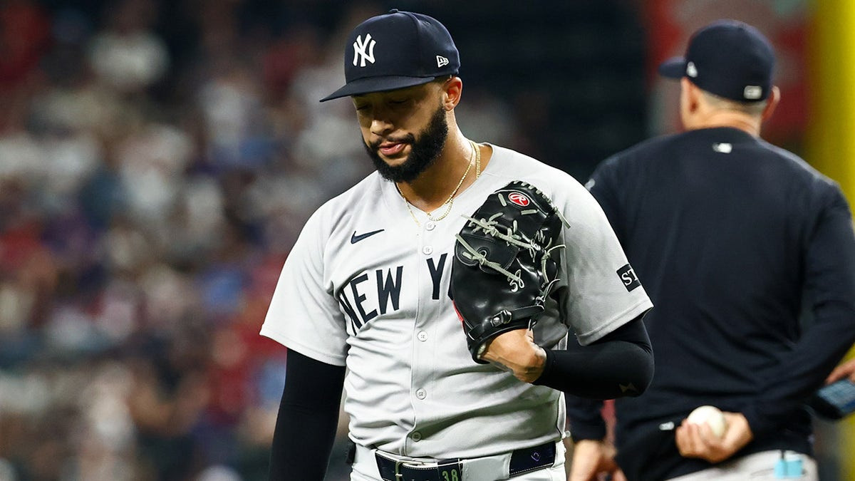 Struggling Yankees reliever Devin Williams gets candid after another rough outing: 'I stink right now'  at george magazine
