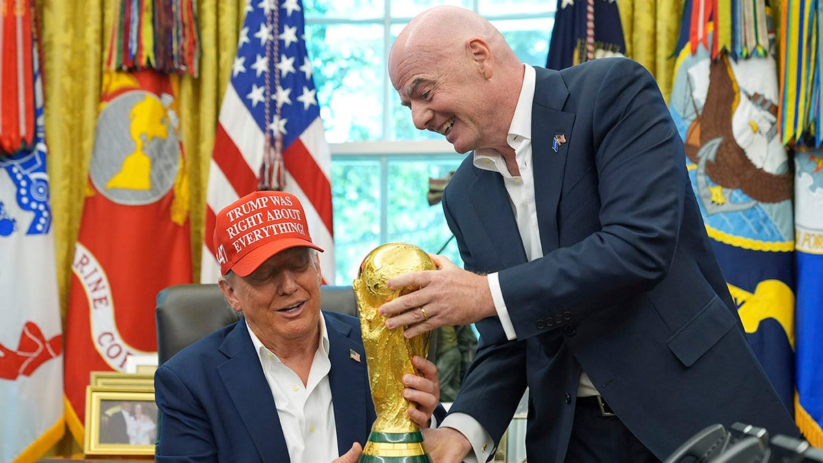 Trump announces Kennedy Center as FIFA World Cup draw venue while praising DC crime crackdown  at george magazine
