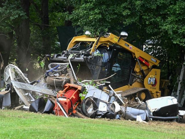 Interior Department adopts no-tolerance policy for homeless encampments in Washington, DC
