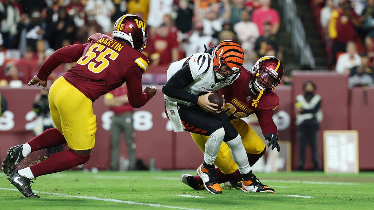 Joe Burrow's risky hits during Bengals' preseason game gets football fans worried  at george magazine