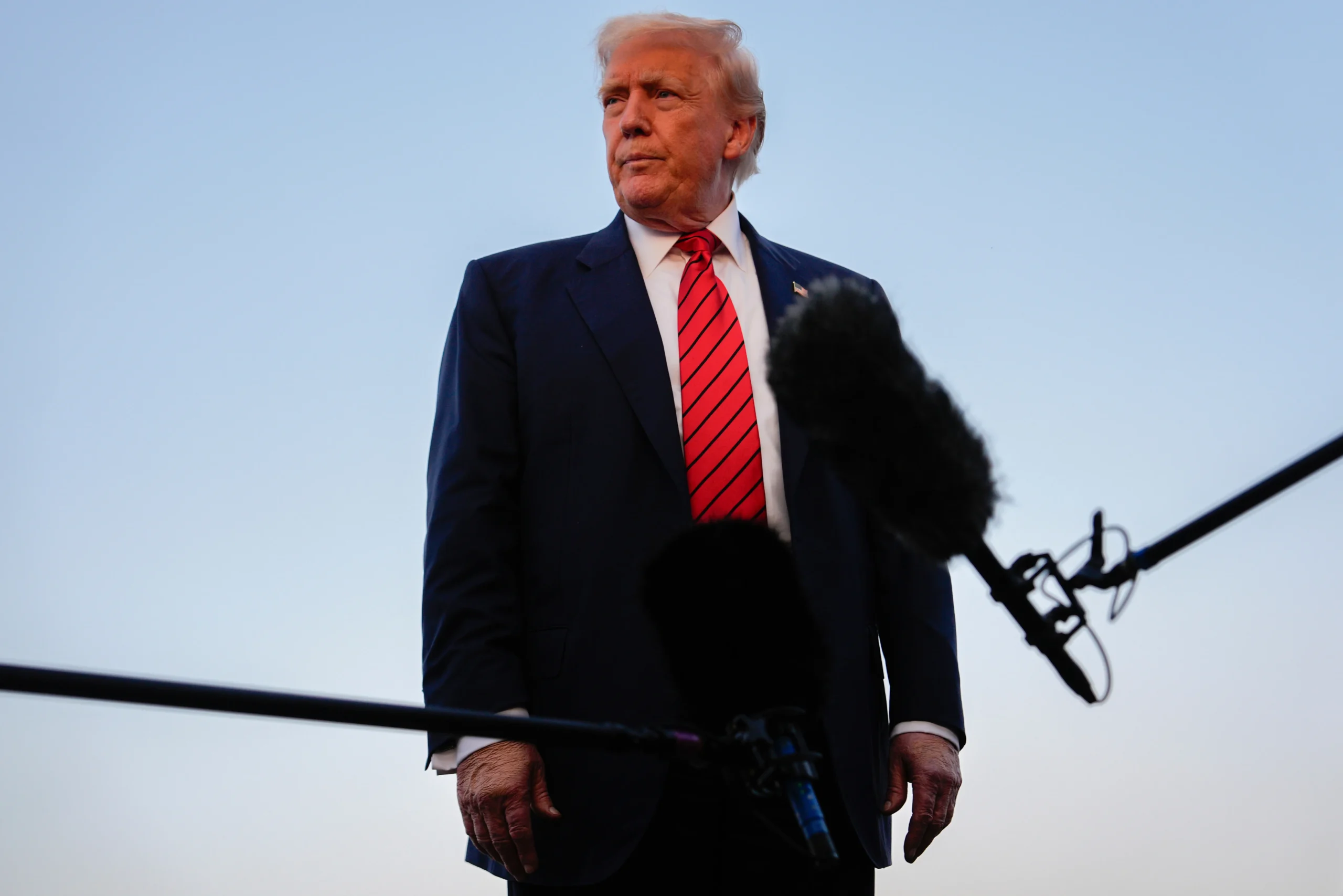 Trump ‘loves’ Sydney Sweeney’s jeans ad after learning she’s a Republican  at george magazine