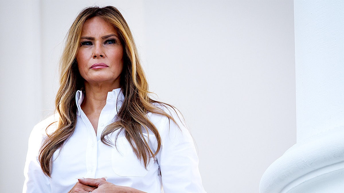 'The View' co-host Ana Navarro rips Melania Trump's Putin letter as 'so hypocritical you can't believe it'  at george magazine