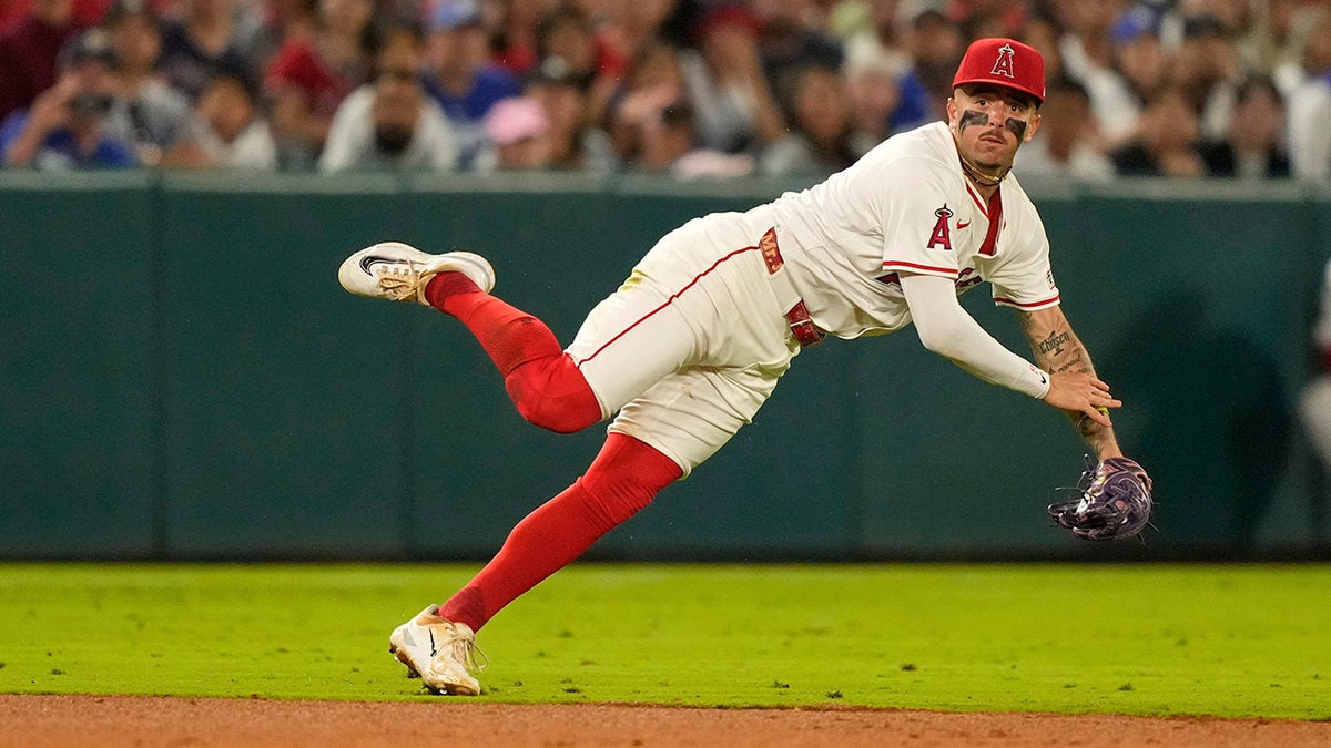 Angels' Zach Neto snares Shohei Ohtani's liner to start incredible triple play  at george magazine