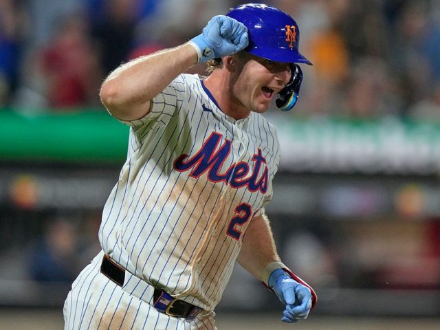 Mets run out of celebratory fireworks during home run onslaught against Braves
