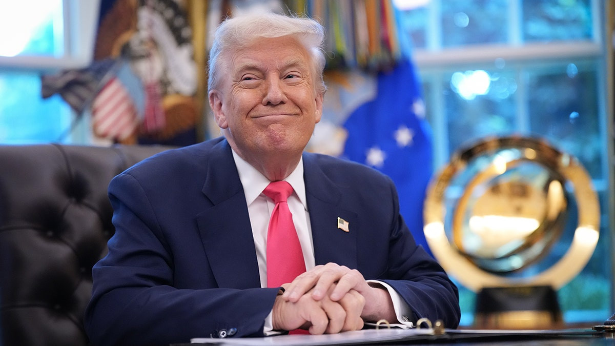 Trump touts massive fundraising haul since winning 2024 election: 'MAKE AMERICA GREAT AGAIN!!!'  at george magazine