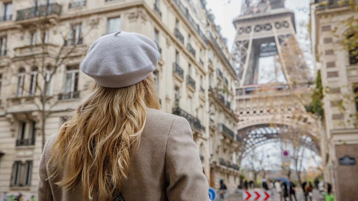 Man 'wanted a cheeseburger' but French girlfriend made him eat healthy meals, he said  at george magazine