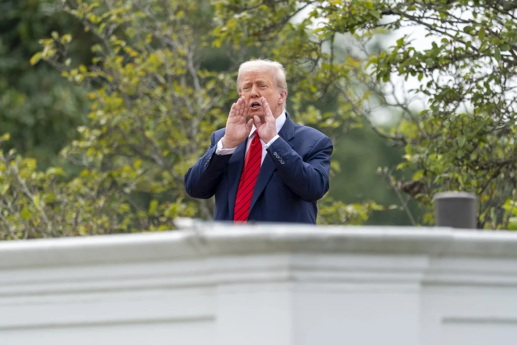 Trump claims DC is under federal control ‘where it belongs’  at george magazine