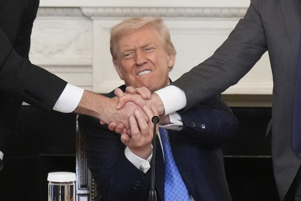WATCH LIVE: Trump announces crime and homelessness plan for DC  at george magazine