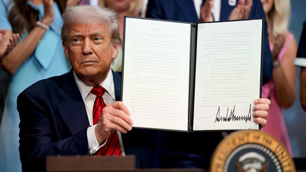 Biden-nominated judge slaps nationwide injunction on Trump birthright citizenship order  at george magazine