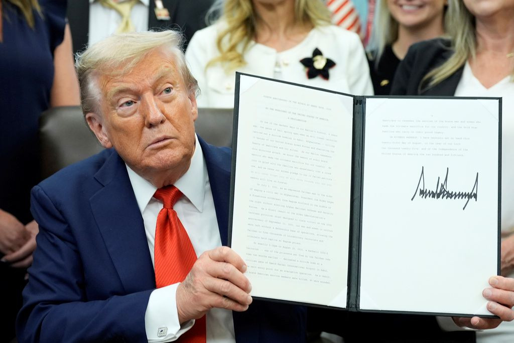 Trump teases executive order requiring voter ID for ‘every single vote’  at george magazine