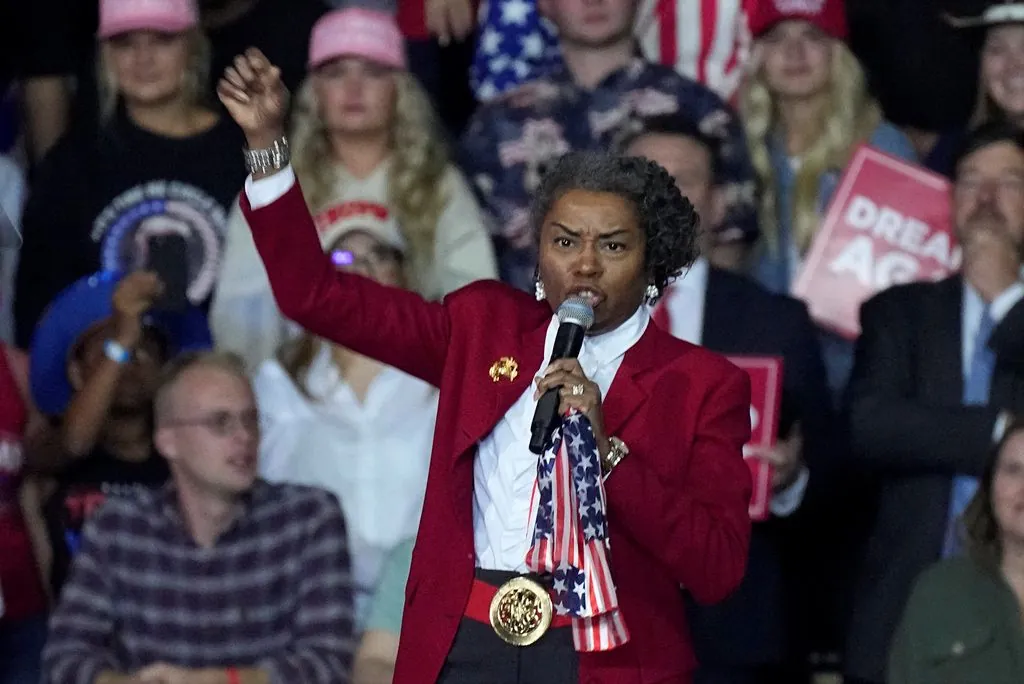 Trump signals he would endorse Winsome Earle-Sears in Virginia governor’s race  at george magazine