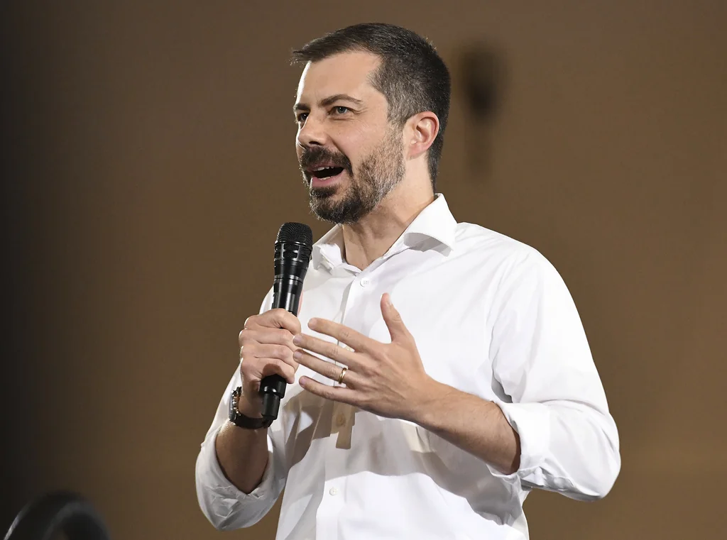 Buttigieg calls Vance ‘smart’ but not ‘very principled’ in possible 2028 preview  at george magazine