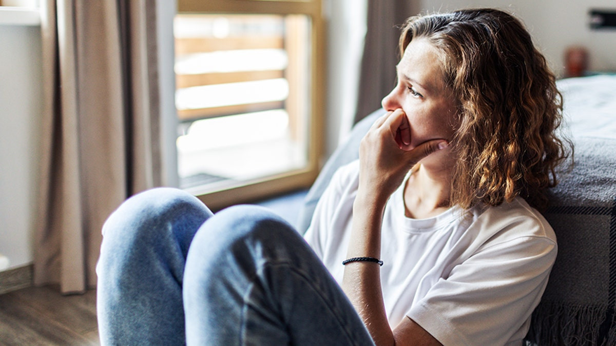 ‘I’m a psychiatrist – here’s how to reduce anxiety in just 15 seconds'  at george magazine