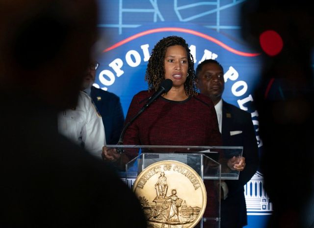 DC mayor woos GOP as Trump’s police takeover nears an end