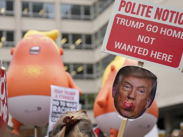 London protesters taunt Trump during UK state visit