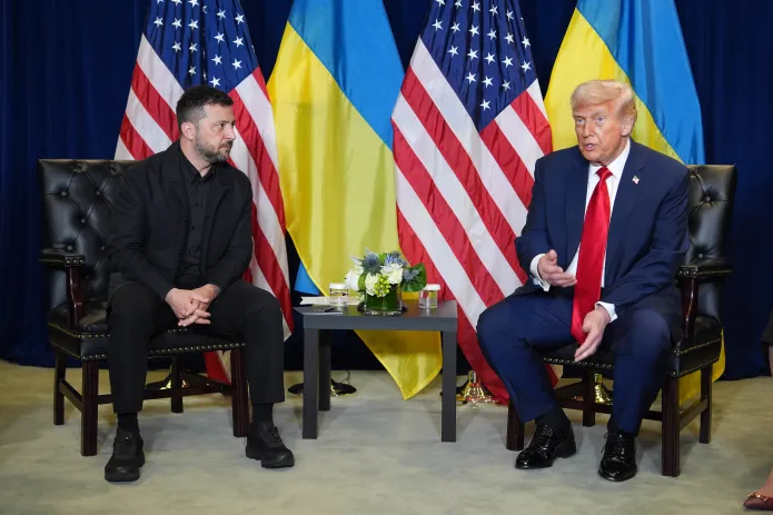Trump makes major Ukraine reversal, says it can win all of its territory back from Russia  at george magazine