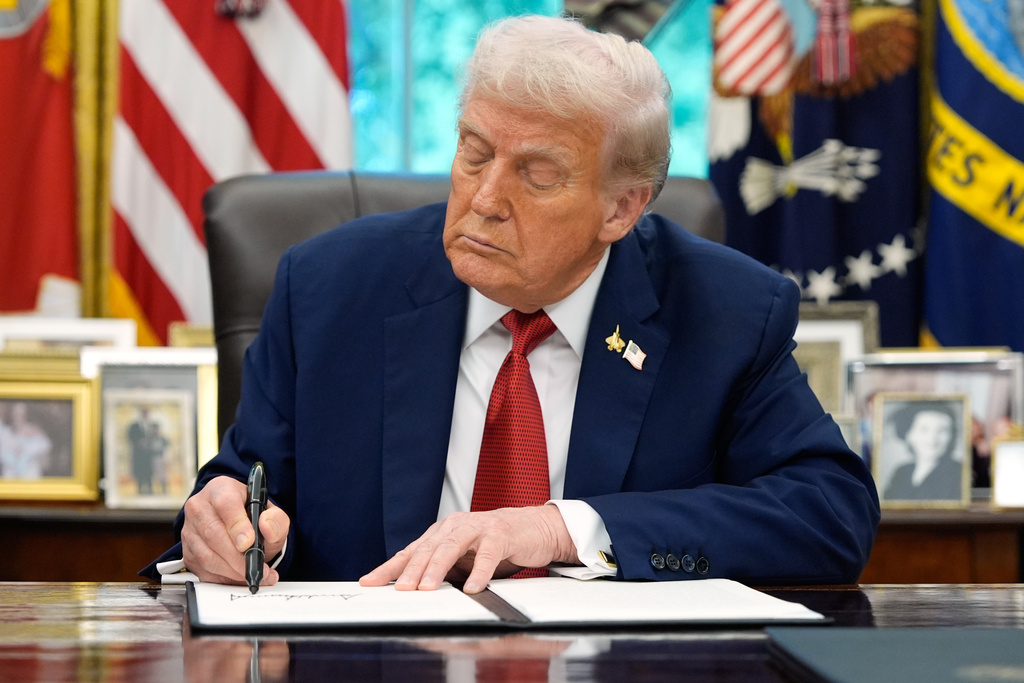 Trump signs memorandum to dismantle left-wing terrorist threats  at george magazine
