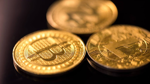 Gold vs. Bitcoin: Your Strategic Decision Framework – Part 2  at george magazine