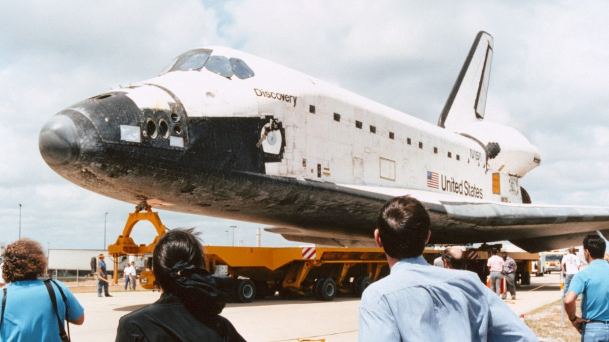 NASA at a crossroads: Trump’s plan to refocus, explore and beat China  at george magazine