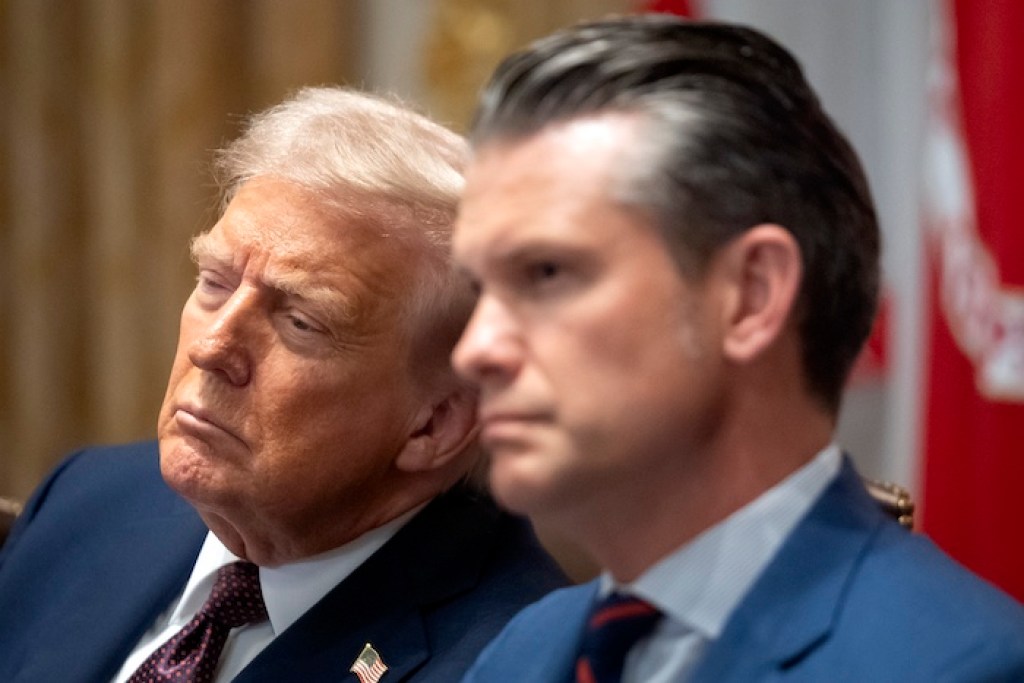 WATCH LIVE: Trump and Hegseth address military leaders in rare meeting  at george magazine