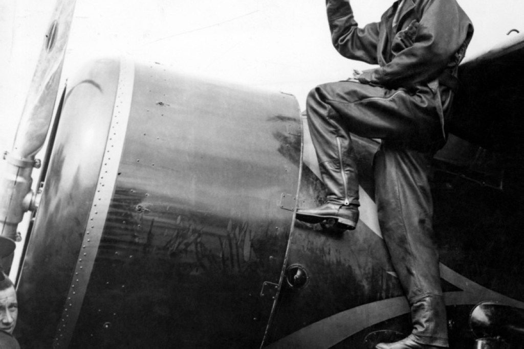 Trump wants to declassify famed pilot Amelia Earhart’s files  at george magazine