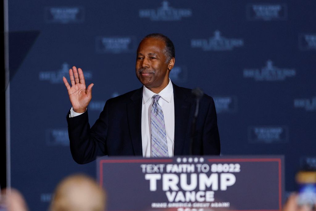 Trump to award Ben Carson with Presidential Medal of Freedom  at george magazine