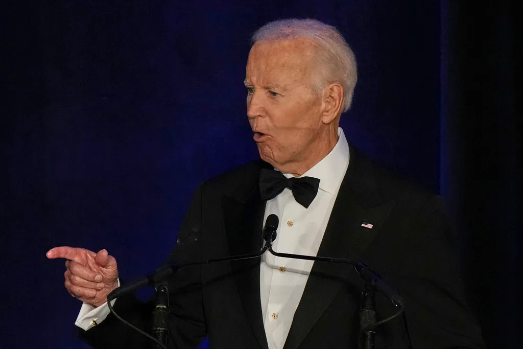 White House accuses Biden staffer of impersonating chief of staff in autopen investigation  at george magazine