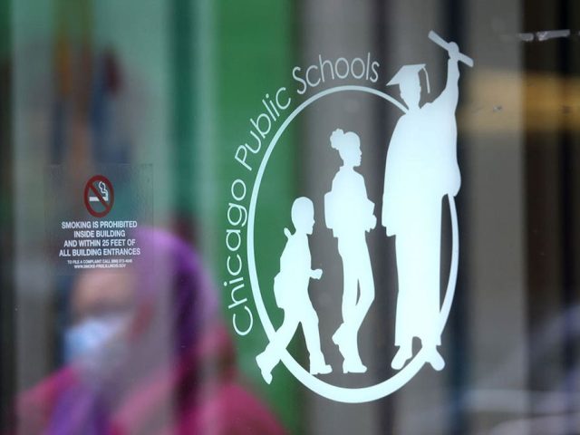 Preliminary data shows Chicago Public Schools enrollment falls to historic low: report