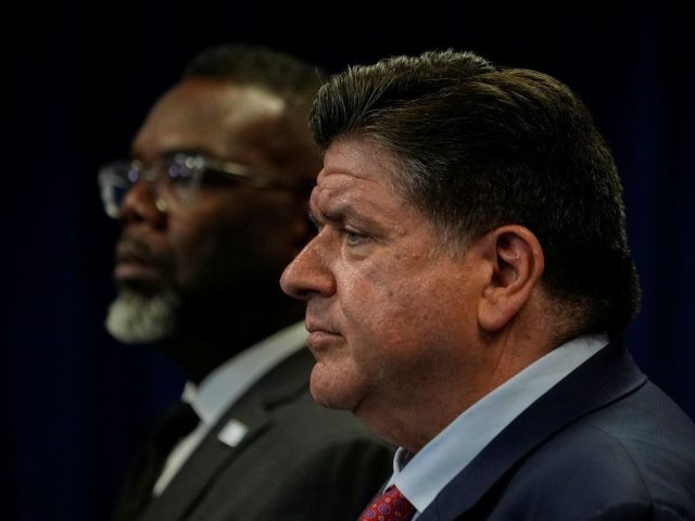 Democrats blast Trump’s threat to unleash War Department on Chicago