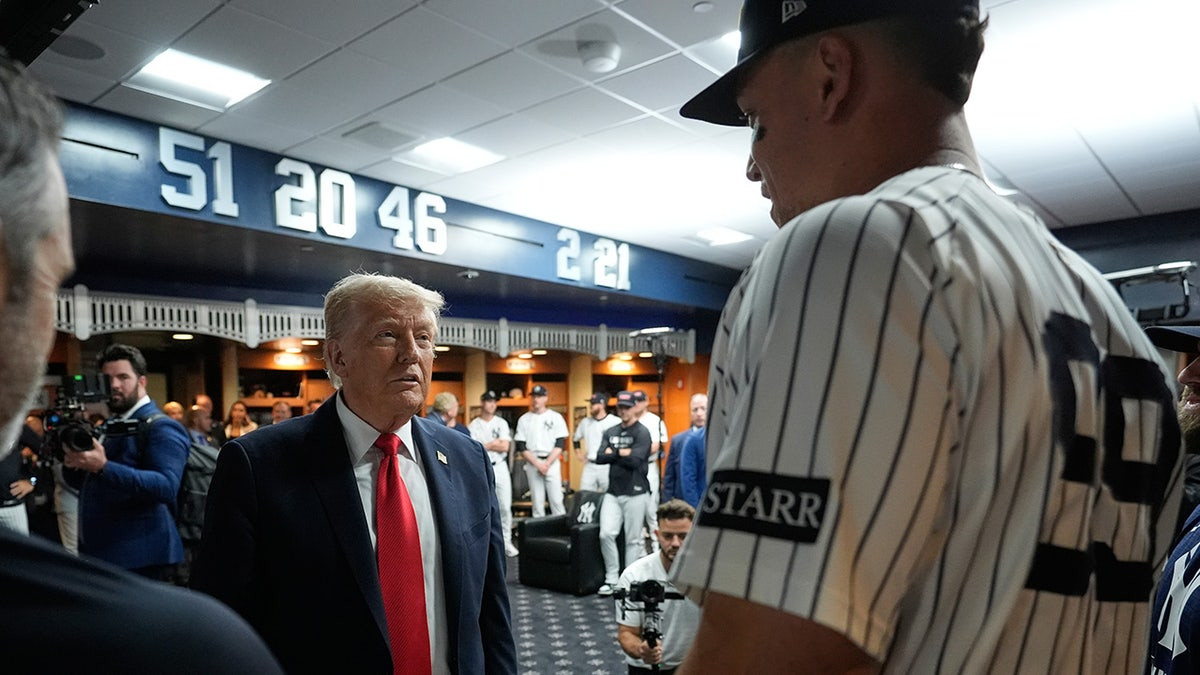 Aaron Judge passes Joe DiMaggio on Yankees all-time home run list, after meeting with Trump  at george magazine