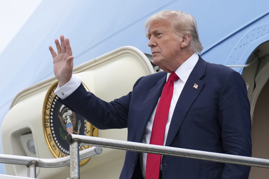 Trump will speak at large meeting of generals called by Hegseth: Report  at george magazine