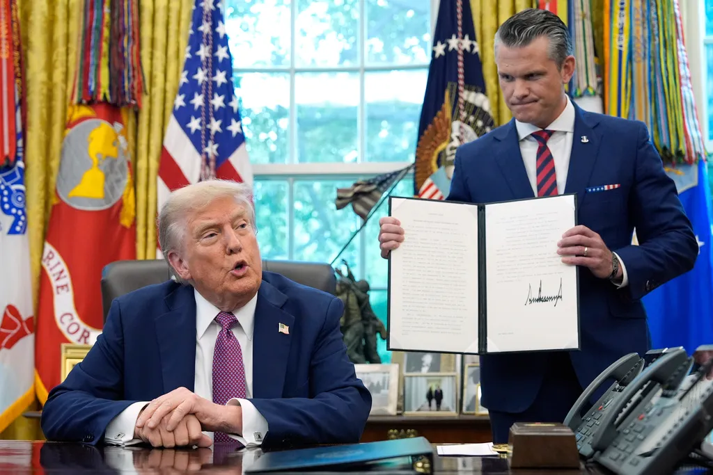 Trump reposts meme threatening Chicago with Department of War  at george magazine