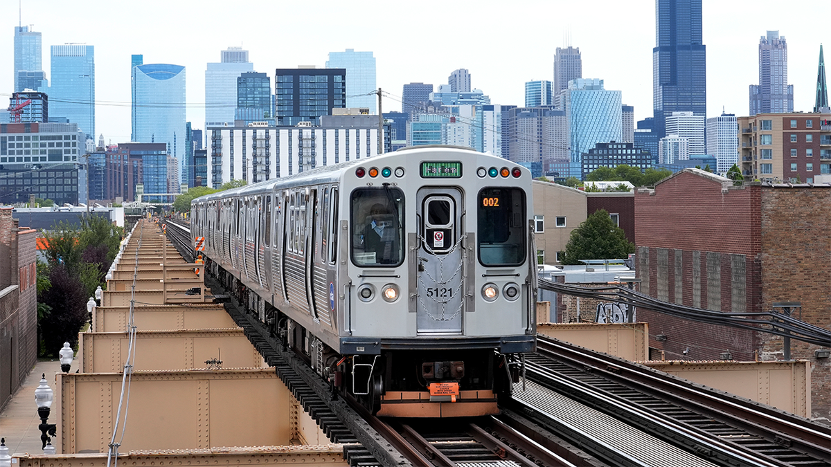Federal appeals court approves Illinois restrictions on carrying guns on public transit  at george magazine