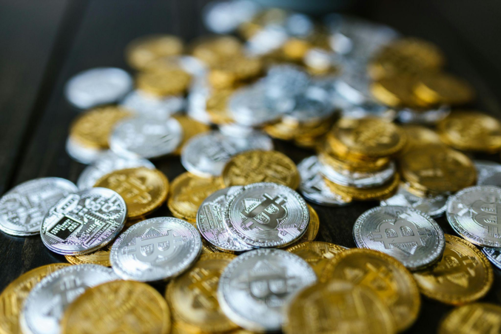 The Safest Crypto Wallets in 2025: How to Protect Your Digital Wealth Like a Pro  at george magazine