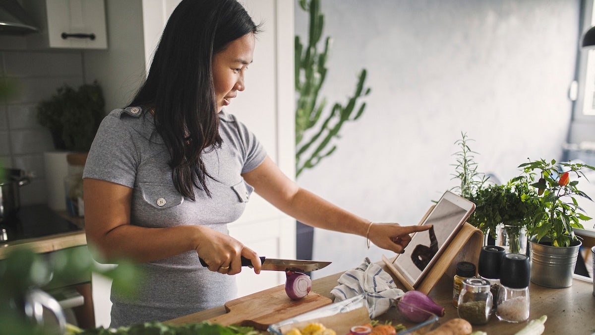 Last day to save on Kohl's Epic Deals: Up to 60% off home, kitchen and luggage  at george magazine
