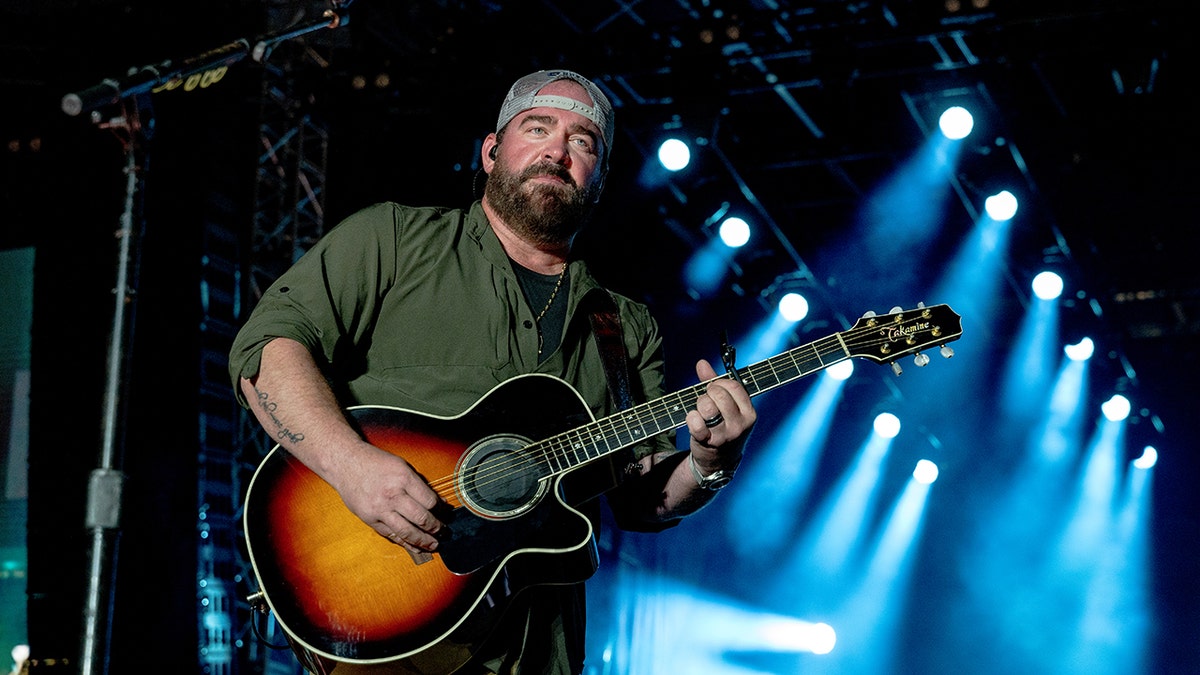 Country singer Lee Brice honors Charlie Kirk, says he 'had a heart of God'  at george magazine
