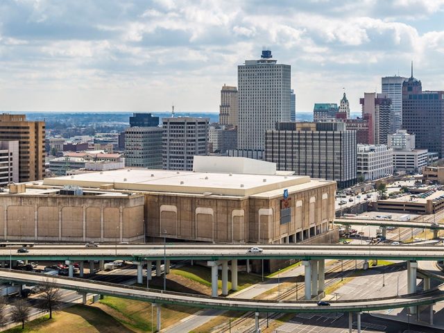 Trump eyes federal takeover of blue city with highest violent crime rate in US: ‘Deeply troubled’