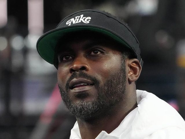 Michael Vick shuts down Virginia Tech rumors, remains focused on task at Norfolk State