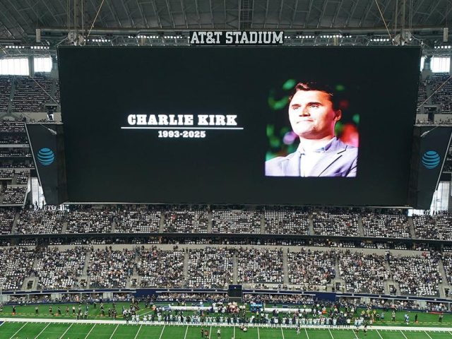 Jerry Jones explains Cowboys’ decision to honor Charlie Kirk