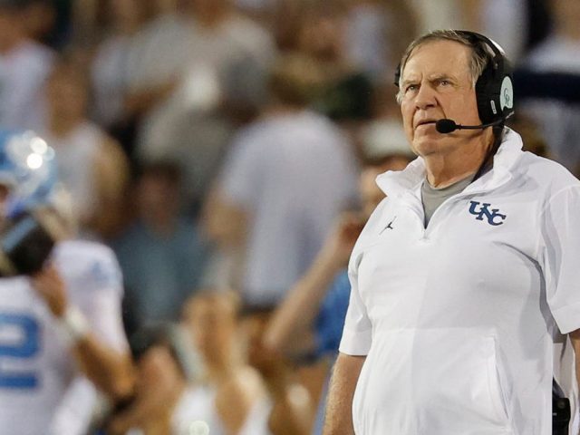 Bill Belichick gets first home win as UNC head coach