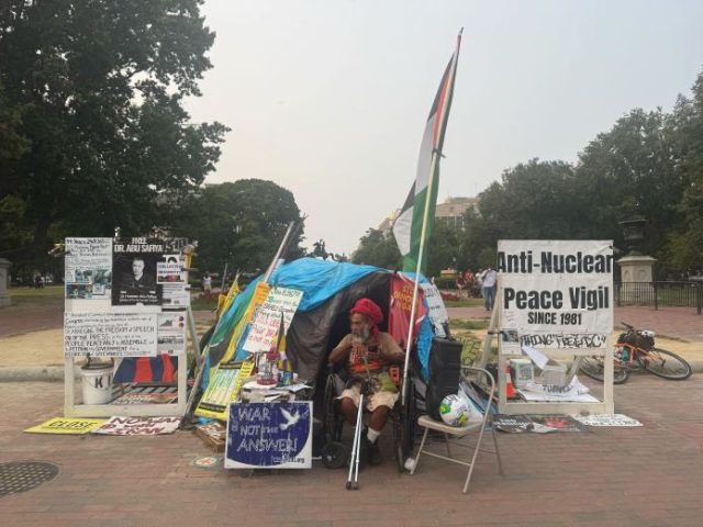 Trump calls for removal of long-standing peace vigil near White House