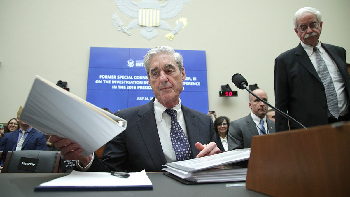 Former FBI Director Robert Mueller has Parkinson’s disease: report  at george magazine