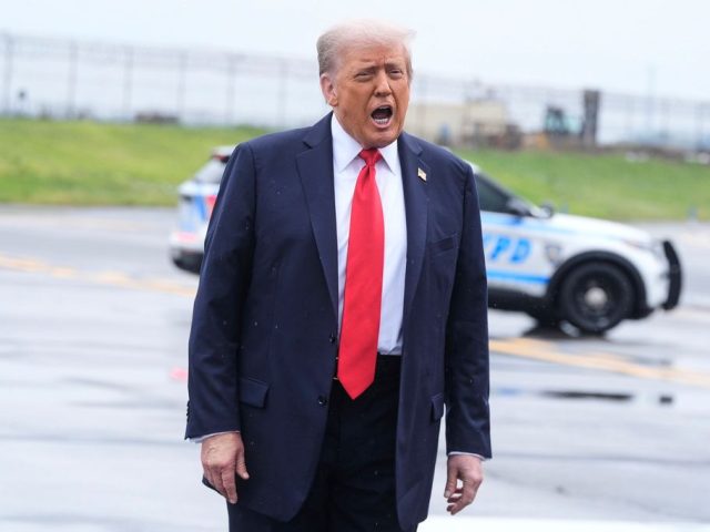 ‘We’re not going to war’ with Chicago, Trump says after meme post
